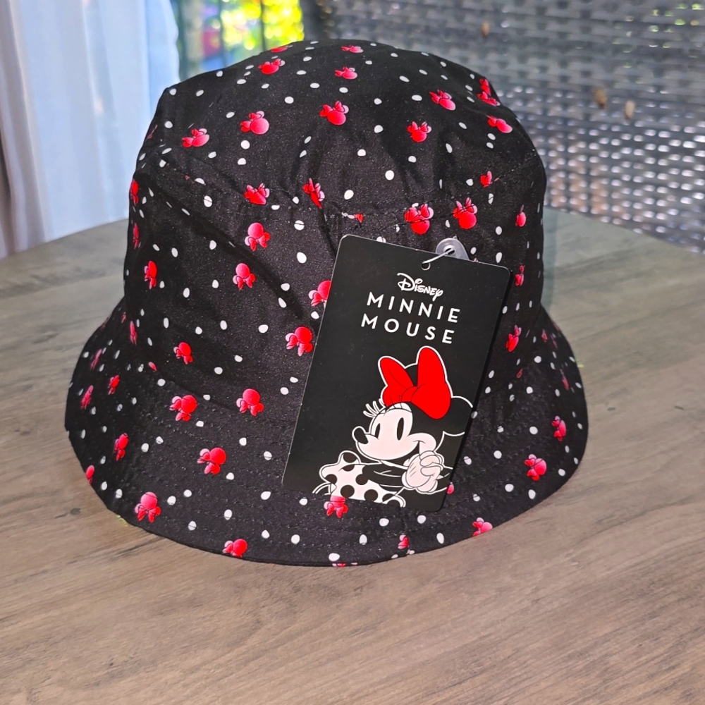 Minnie Mouse bucket hat